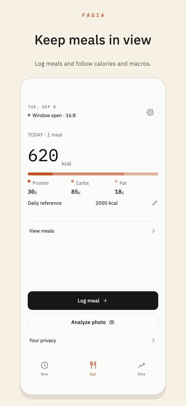 Fagia Eat tab with a daily calorie and macro summary, meal logging and the Analyze photo button.
