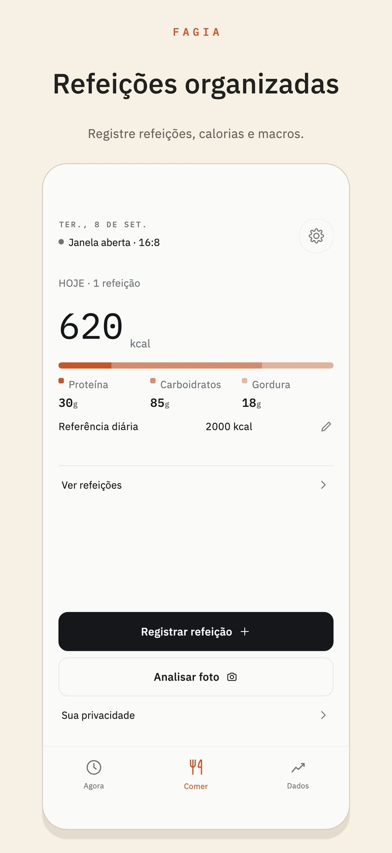 Aba Comer do Fagia com resumo diário de calorias e macros, registro de refeições e botão para analisar fotos.